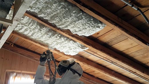 isolamento tetto con schiuma