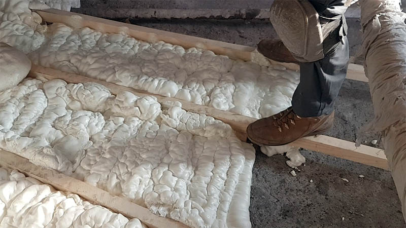 isolamento soletta sottotetto con schiuma Fastisol isolamento soletta sottotetto a schiuma